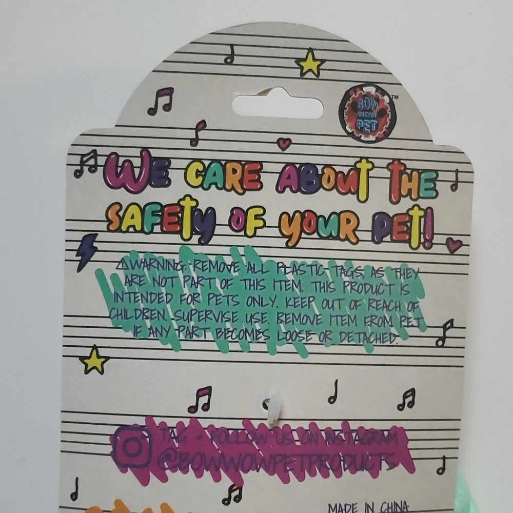Bow Wow Rhythm & Woofs Guitar Squeak Toy-OS
